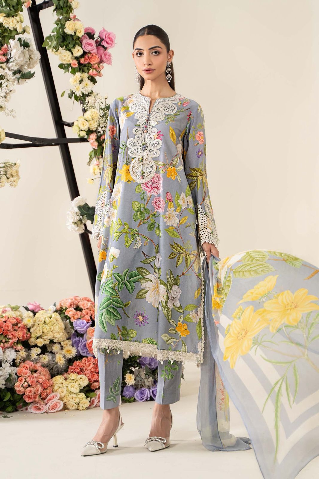Maria B Lawn  3pc 90/76----------29\I