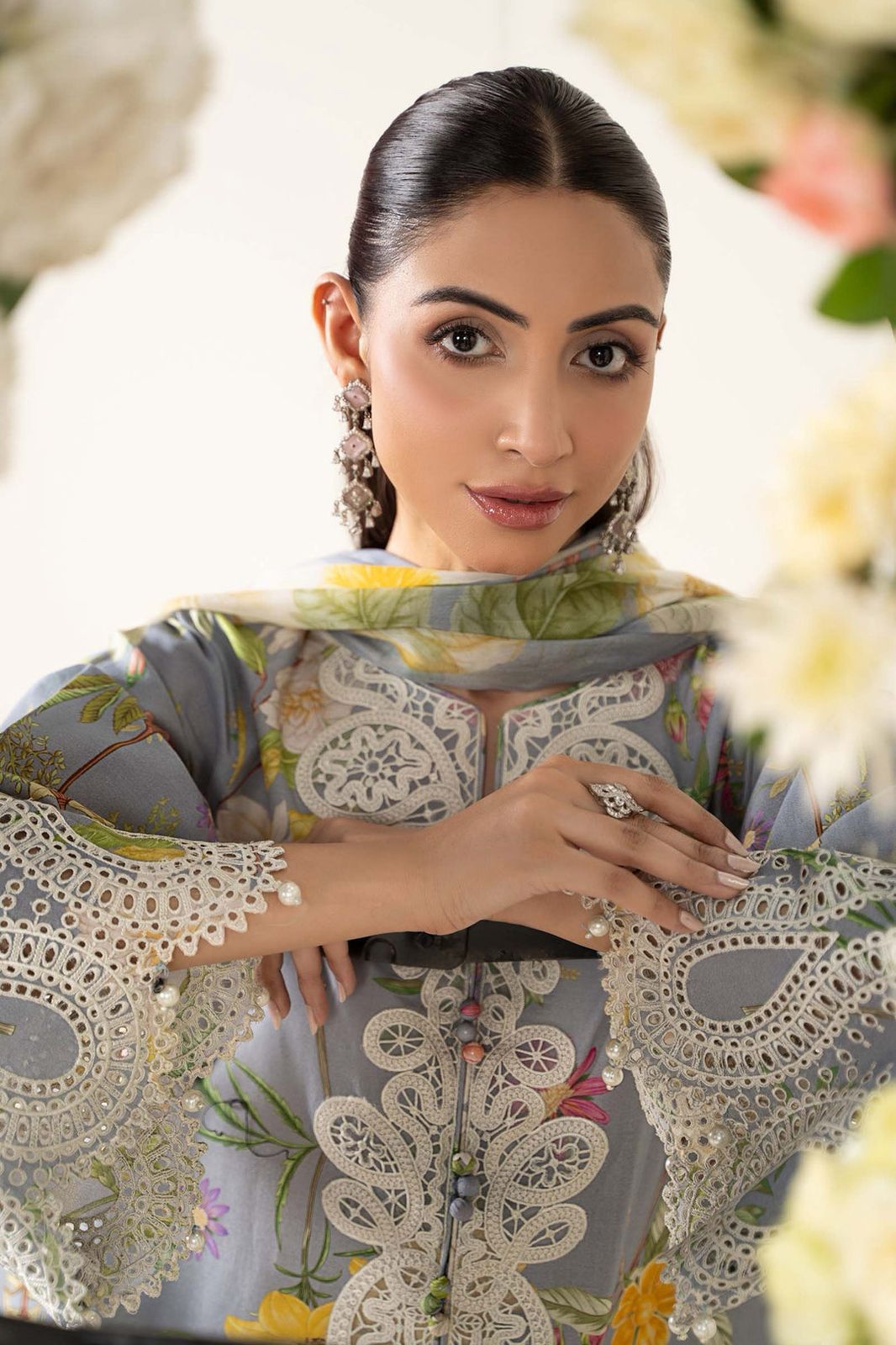 Maria B Lawn  3pc 90/76----------29\I