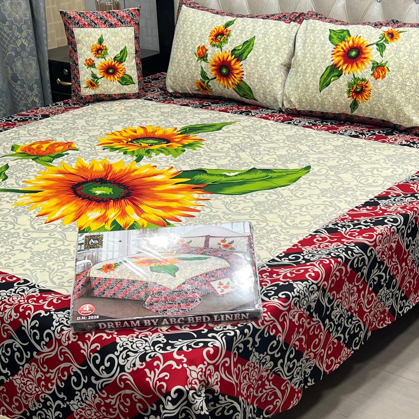 ✨ Dream 4 PCS ✨  🎗️ Panel print '' 4 piece '' 🎗️   Stuff =.   3 D PANAL BEDSHEET CRYSTAL COTTON