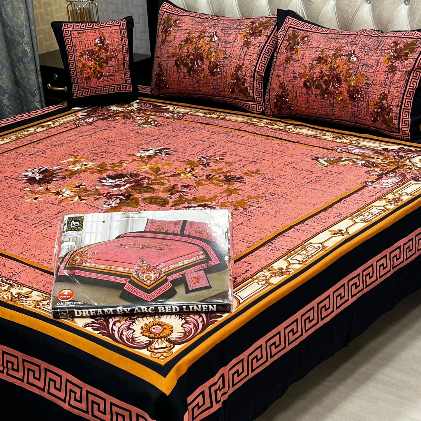 ✨ Dream 4 PCS ✨  🎗️ Panel print '' 4 piece '' 🎗️   Stuff =.   3 D PANAL BEDSHEET CRYSTAL COTTON