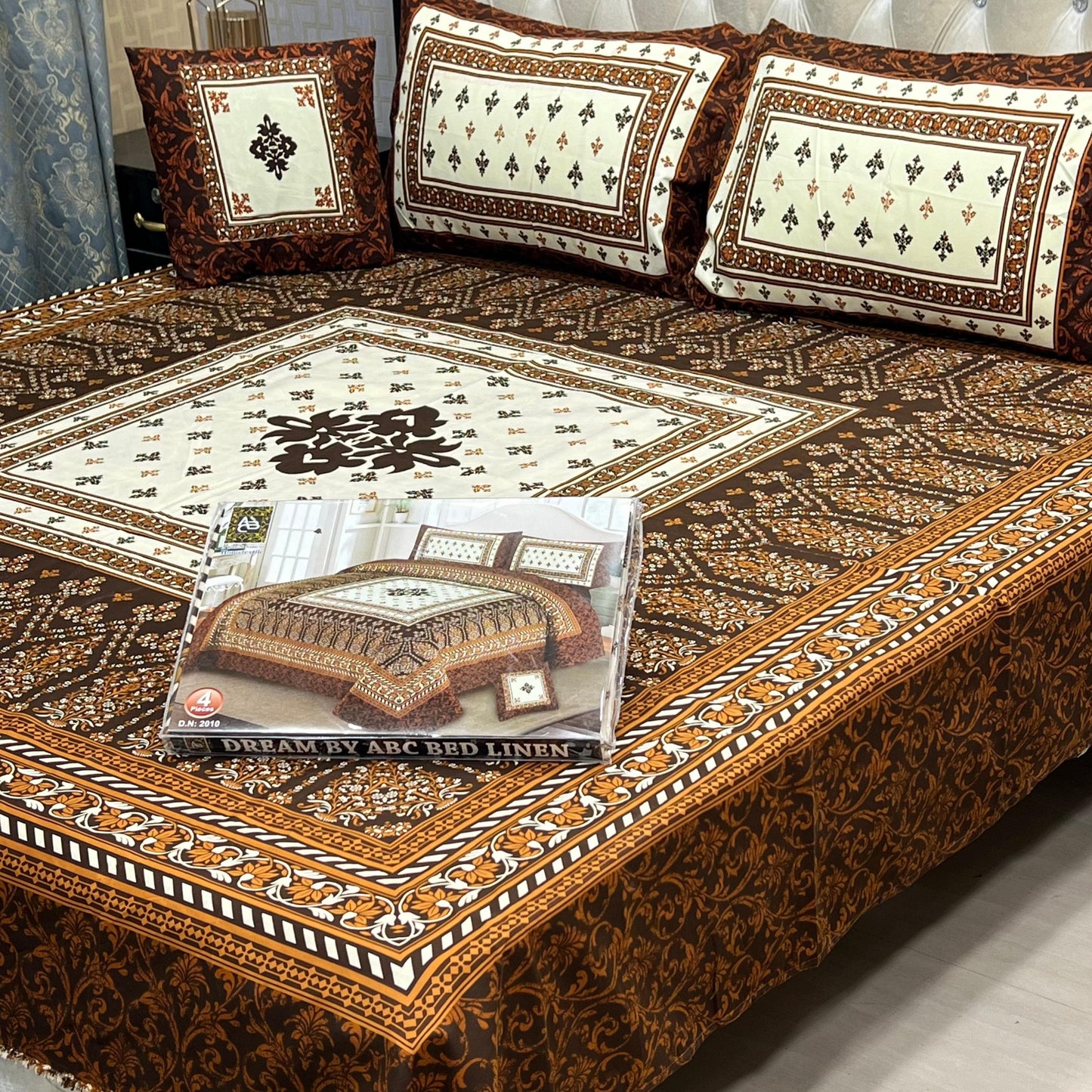 ✨ Dream 4 PCS ✨  🎗️ Panel print '' 4 piece '' 🎗️   Stuff =.   3 D PANAL BEDSHEET CRYSTAL COTTON