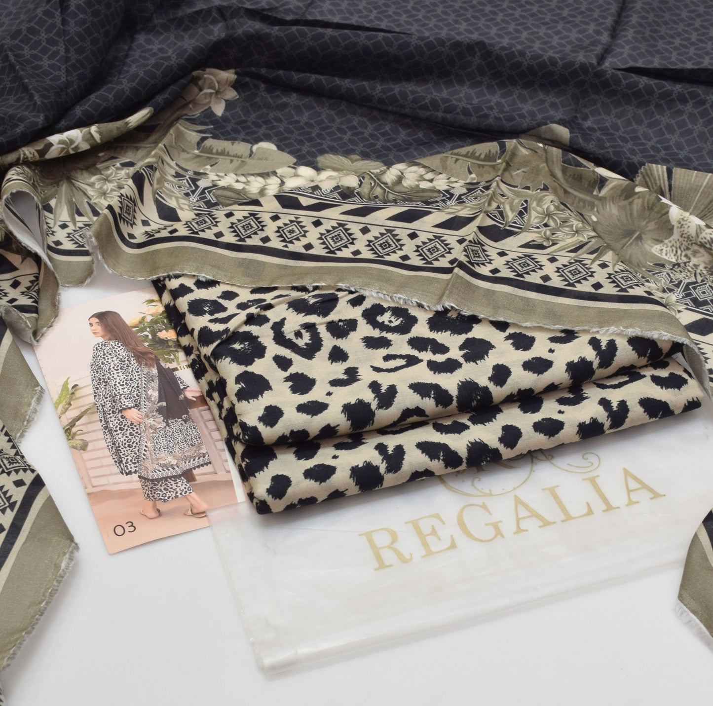 (Salina by Regalia Opening 2025 Printed 3pc  Lawn----------29\N
