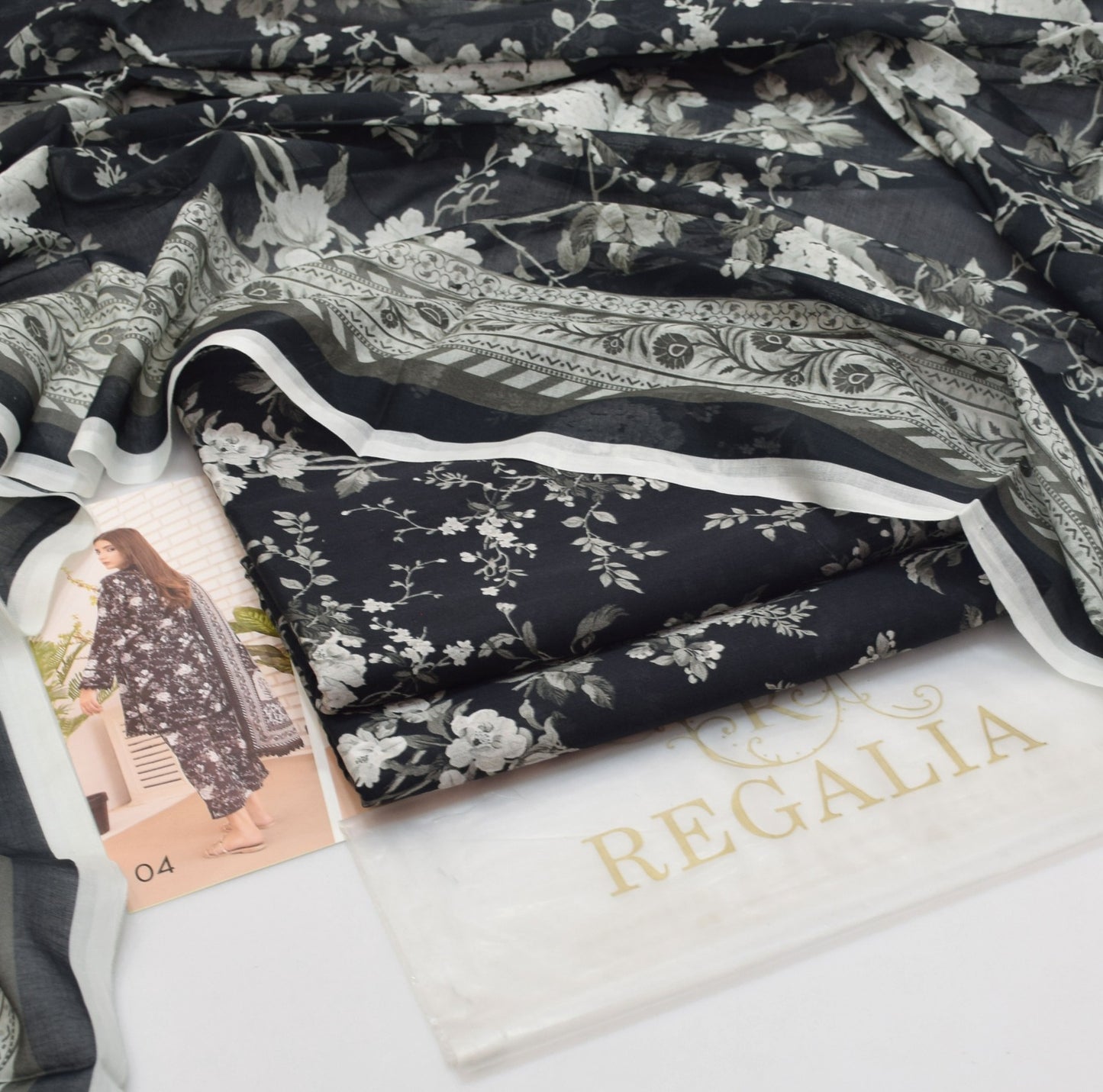 (Salina by Regalia Opening 2025 Printed 3pc  Lawn----------29\N