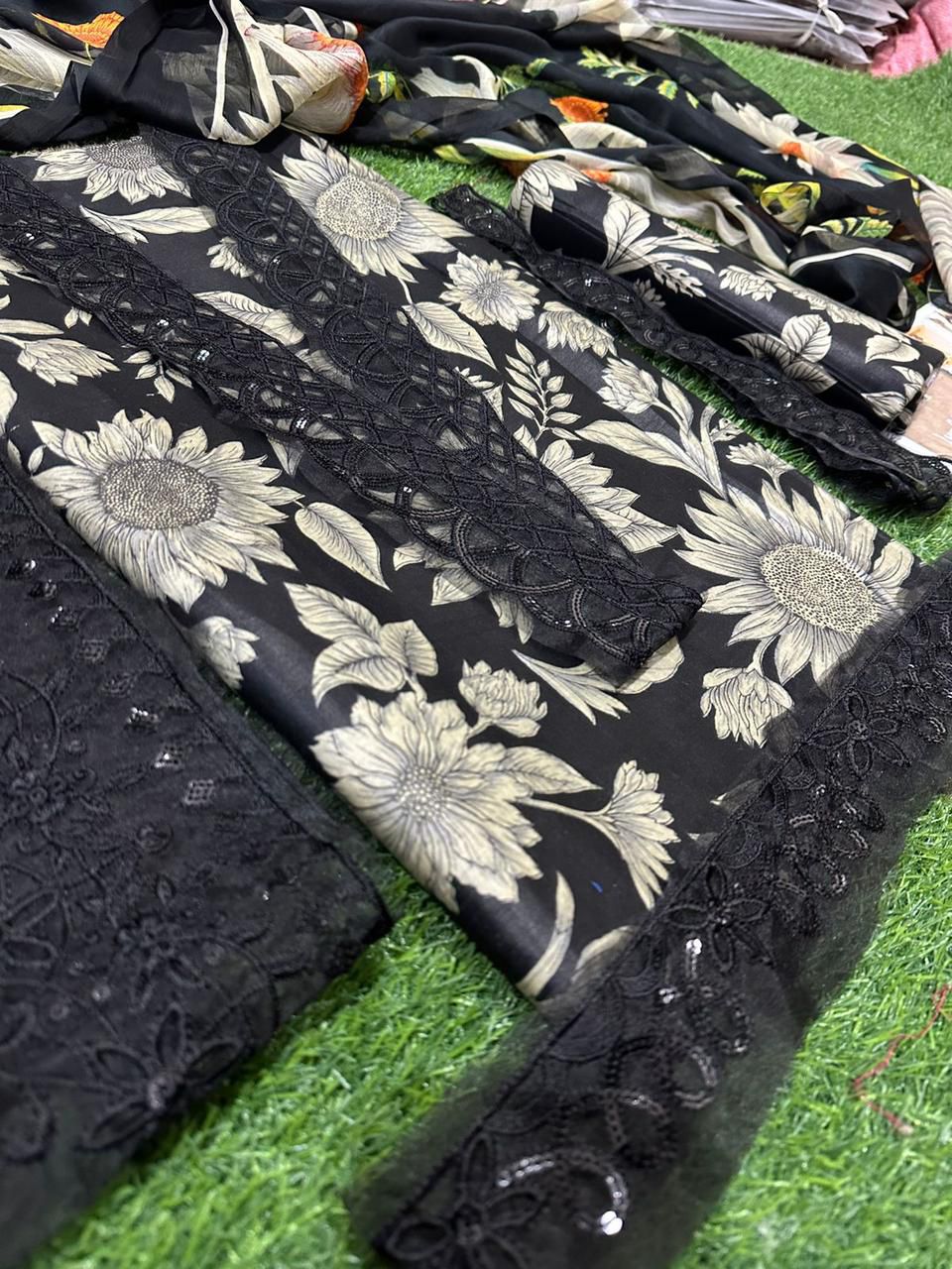 3 Piece Lawn Suit